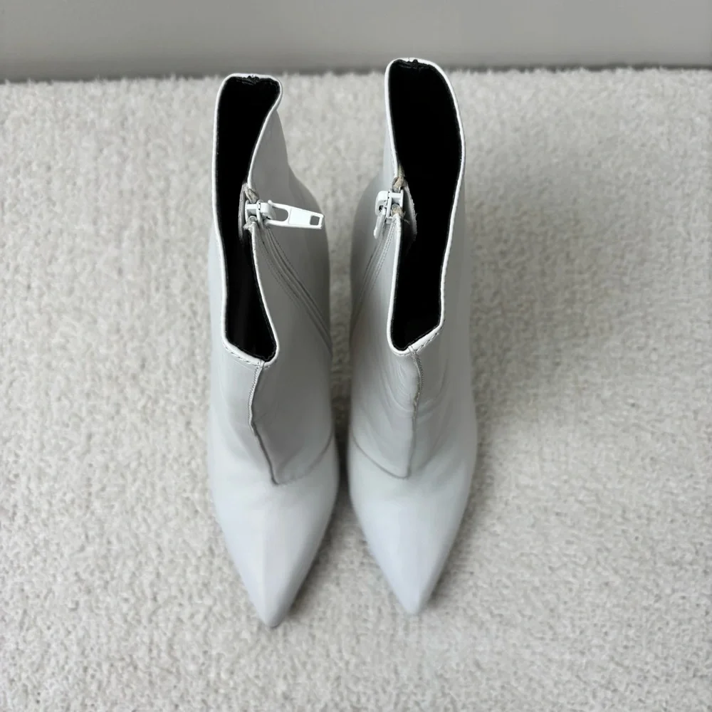 Tony Bianco Boots 7.5 White Capretto Freddie Leather‎ Side Zip Stiletto Ankle